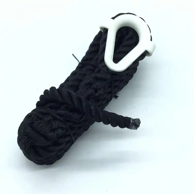 Achetez Aujourd’hui Amarre avec cosse plastique ouverture 32mm