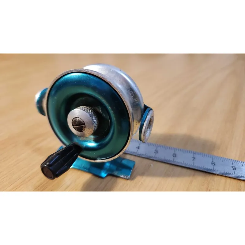 Jusqu’à Épuisement Des Stocks Moulinet ancien – pêche au toc