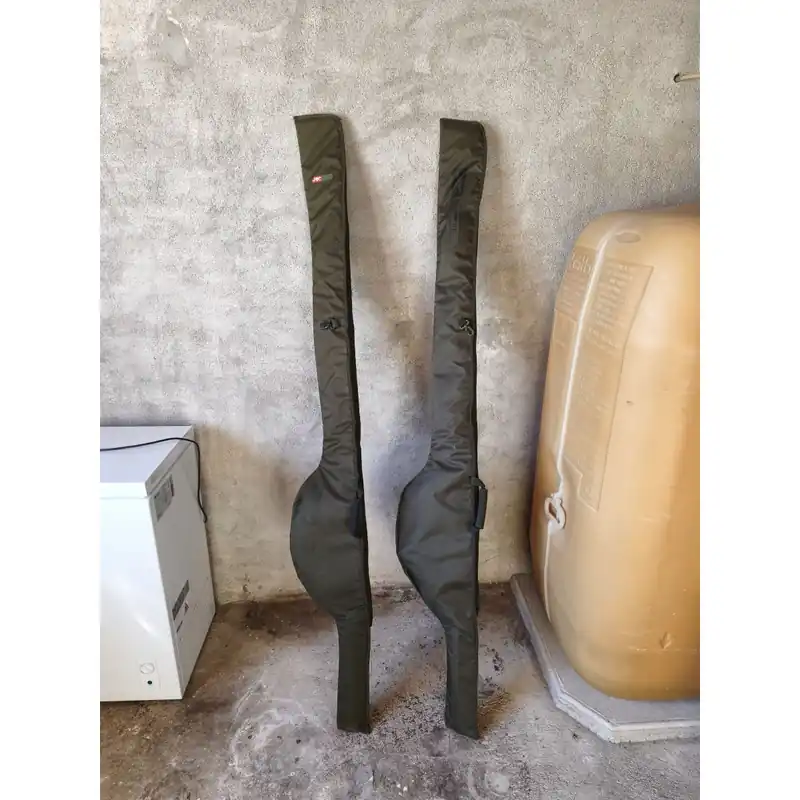 Nouveauté Ensemble Canne Carpe JRC Defender 12pieds 3lbs / Fox Eos 10 000 + Fourreaux