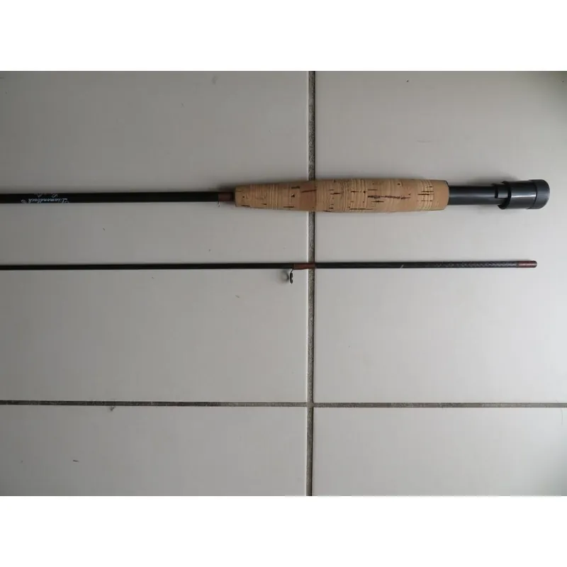 Canne à mouche Diamondback Graphite Offre Limitée