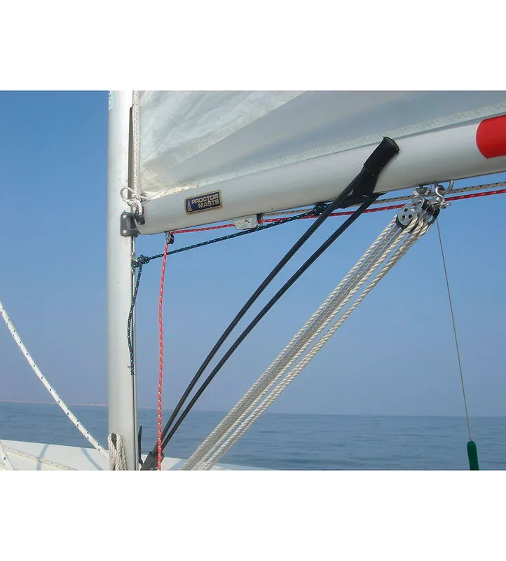 Réduction Hale-bas de bôme pour dériveurs et day-cruisers