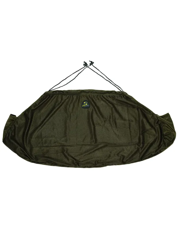 Tapis de pesée perforé Carp Spirit, sac à bandoulière pour poids de pêche Prix Choc