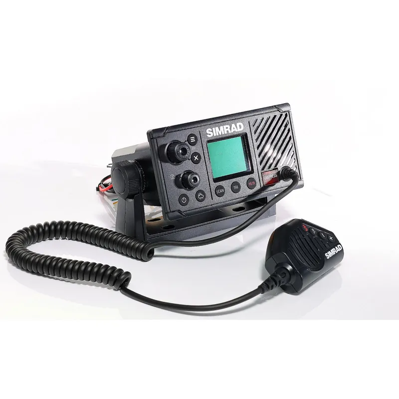 Prix Réduit Appareil radio fixe avec GPS Simrad RS20s